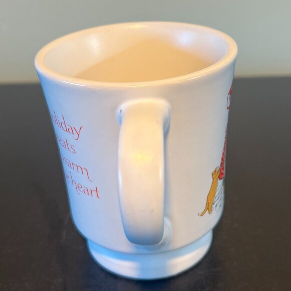 Vtg HOLLY HOBBIE A Christmas Keepsake ~ Designers Collection Stoneware Mug 1980 - Picture 5 of 12